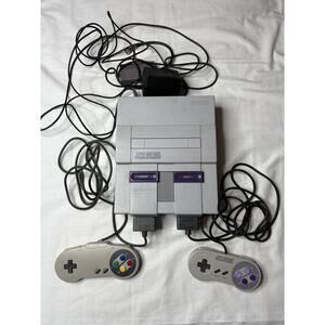 Super Nintendo Entertainment System SNES Video Game Console SNS-001 NOT TESTED